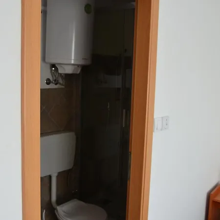 Enka Guest house